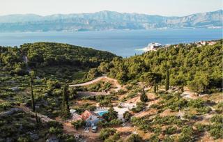 Cozy Home In Postira With Wifi - Postira - 0