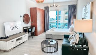 Rare Holiday Homes - The Crescent Tower - IMPZ - Dubai Production City - R705 - Dubai - 0