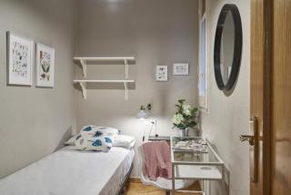 BeBarceloner Sants Apartments- 3 bedroom - Barcelone - 1