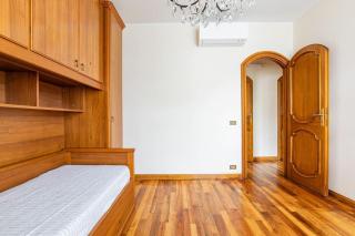 Grand Villa with Exlusive Garden - Camaiore - 4
