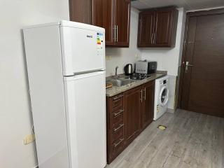 استوديو مفروش لشخصين الجاردنز 320 - 1