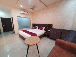 Akash Hotel Managed By JK Hotels & Resorts - Kathua - 2