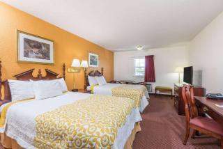 Days Inn by Wyndham Amherst - 3