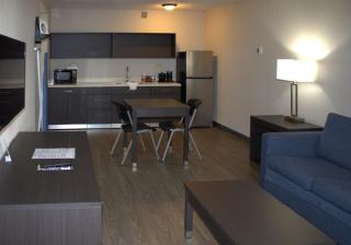 Clarion Pointe Statesville - Statesville - 1