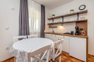 Villa Haya with heated pool - Linardići - 2