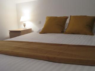 Maison chaleureuse en forêt du Perche avec cheminée, jeux pour enfants et grand jardin - FR-1-581-51 - 6