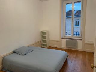 6 couchages proche centre ville location tarif spécial longue durée - Caluire-et-Cuire - 4