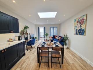 Bright 1-Bed Flat Near Fulham Broadway Station with Free WiFi and Netflix - 5