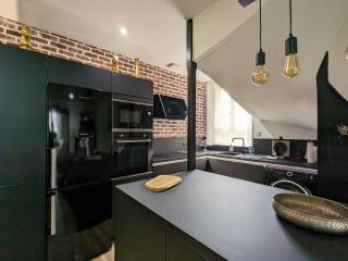 Studio Confort Centre-Ville: Cuisine Équipée, Clim, WiFi, Netflix, Proche Gare et Bus Gratuits - FR-1-591-542 - Châteauroux - 5