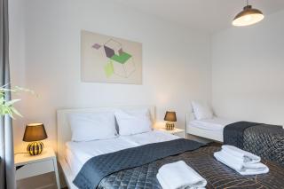 Urban Chic - Pereca - Rondo ONZ - Luxury Warsaw Stays - 14 People - Warsaw - 4