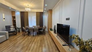 White City Veiss - 4