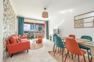 Large 2 Bdr Close to the Beach Balcony & Garage - Nice - 4