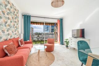 Large 2 Bdr Close to the Beach Balcony & Garage - Nice - 3