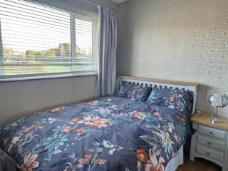 Private double room in central location - Tara - 2