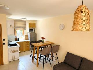Marina Beach Cozy 2-Level Apartment - Sweti Wlas - 1