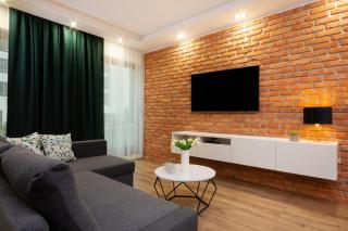 LUX Unique Rzeczypospolitej Apartment with Parking by Renters Prestige - Varsovie - 0