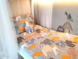 Winter Woods family room - 3