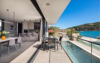 3 Bedroom Cozy Home In Tisno - Tisno - 9