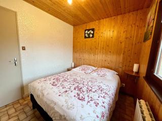 Chalet cosy en bordure de forêt avec wifi, terrasse et équipements complets à Rochesson - FR-1-589-235 - Rochesson - 2