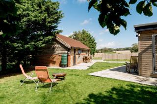 Hillview Hideaway - Angmering - 9