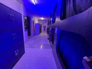 Madsquad Hostel Dorms & Rooms - Varanasi - 9