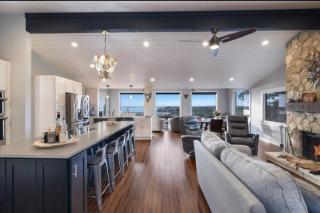 Canyon Lake luxury getaway, hot tub with Lakeview - Canyon Lake - 3