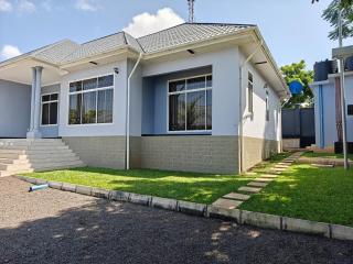 Riverwood Apartments - Arusha - 0