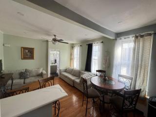 Huge 3 Bedrooms Apt 15 Minutes to NY City - West New York - 1