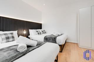 Sophisticated & Stylish Flat near Manchester Airport - Sleeps 9 - Mánchester - 1