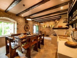 Authentic Stone House Lola - Makarska - 2