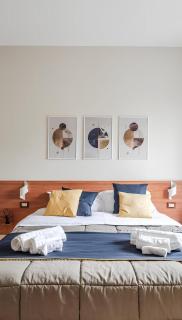 The Circle - Ampio sui Navigli - Self-Check in - Milan - 0