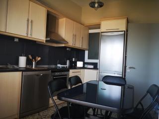 Sea View Apartment with 3 Bedrooms in Amfilochia - 3