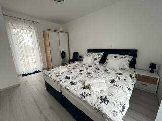 Zita Apartman - Vonyarcvashegy - 4