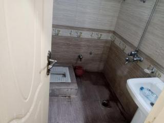 ROYAL BUSSINES Apartment - 1