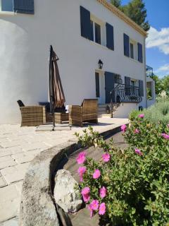 La Tourelle Suite Cosy entre vignoble aixois et Luberon - Le Puy-Sainte-Réparade - 6