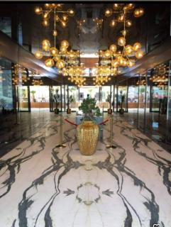 Royal Sea by ȘTEFAN Building - 6
