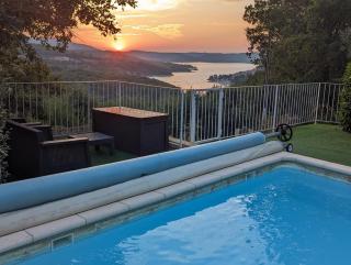 Au mas du lac piscine privee - 8