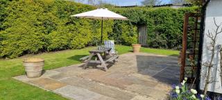 The Lodge at Barston, Luxury Ground Floor Cottage in idyllic location but close to all amenities - 8
