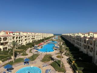 La Sirena Palm Families only - Ain Sokhna - 0
