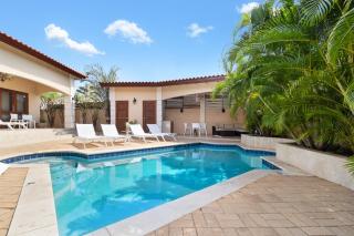 Esmeralda 125 - Palm-Eagle Beach - 5