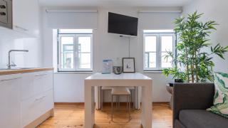 Fancy Alfama Apartment by LovelyStay - Lissabon - 8