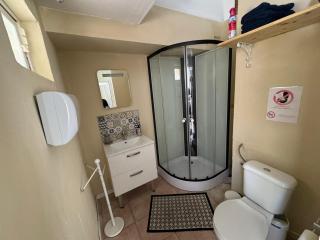 Studio à Le Boulou centre ville- pour 2 - petit prix- Juillet-aout réservation d'1 semaine minimum-check in 17-19h - Le Boulou - 4