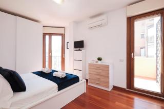 Porta di Roma, Moderno Luminoso con Wi-Fi e AC - Rom - 7