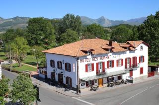 Hotel Mendy - Saint-Jean-le-Vieux - 0