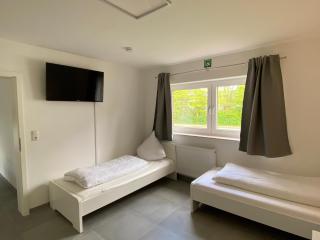 OWL Comfort Homes - Monteurwohnung/ Handwerkerunterkunft - Porta Westfalica - 5