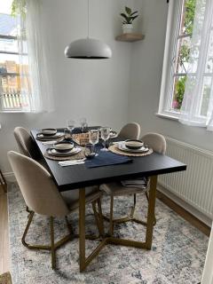 Grade II listed Victorian cottage - 6