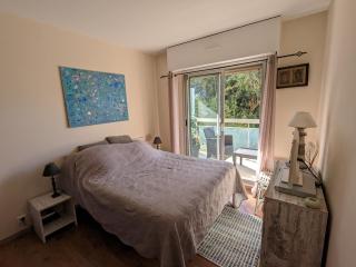 "Arcachon Centre - Agréable T2 avec Balcon, Parking Sécurisé et Équipement Bébé" - FR-1-420-64 - Arcachon - 4