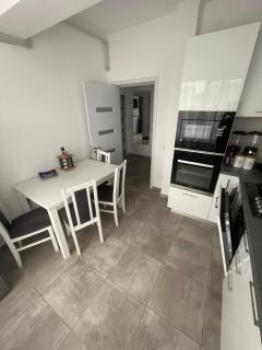 Apartament TUDOR - Constanţa - 1