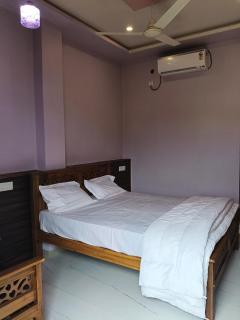 SWASTHIK Homestay - New Hampi - 6