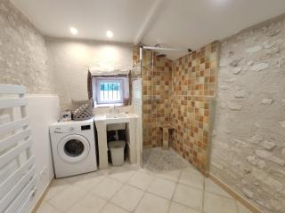 Maison Atypique 76m² - Centre La Roche-Posay, Terrasse, Jardin Clôturé - FR-1-541-60 - 5